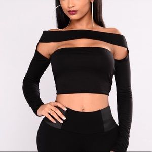 Gotta Love Me Crop Top - Black